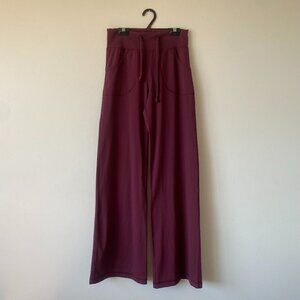 Lululemon Burgundy Mid Rise Flared Leg Pant, Made in Canada, Ladies/Women's 2